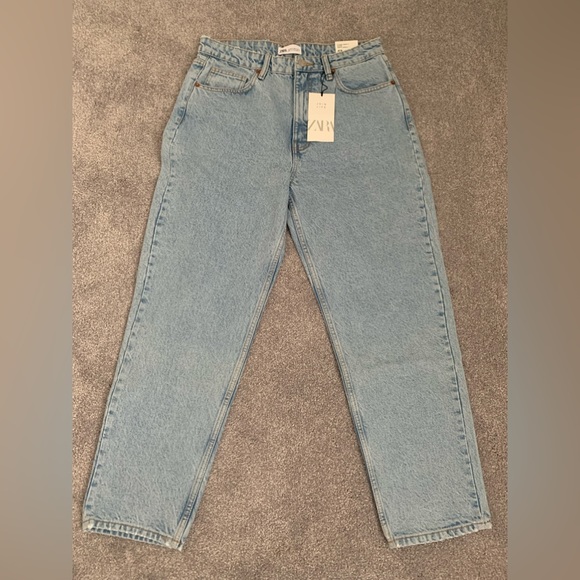 (SOLD) Zara Classic Mom Fit Jeans (10) - Picture 2 of 5